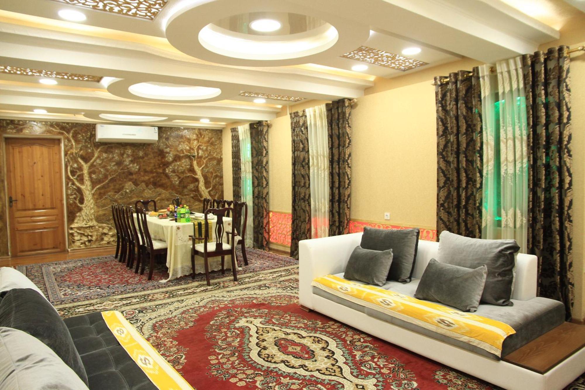 Yellow Hostel Душанбе Экстерьер фото