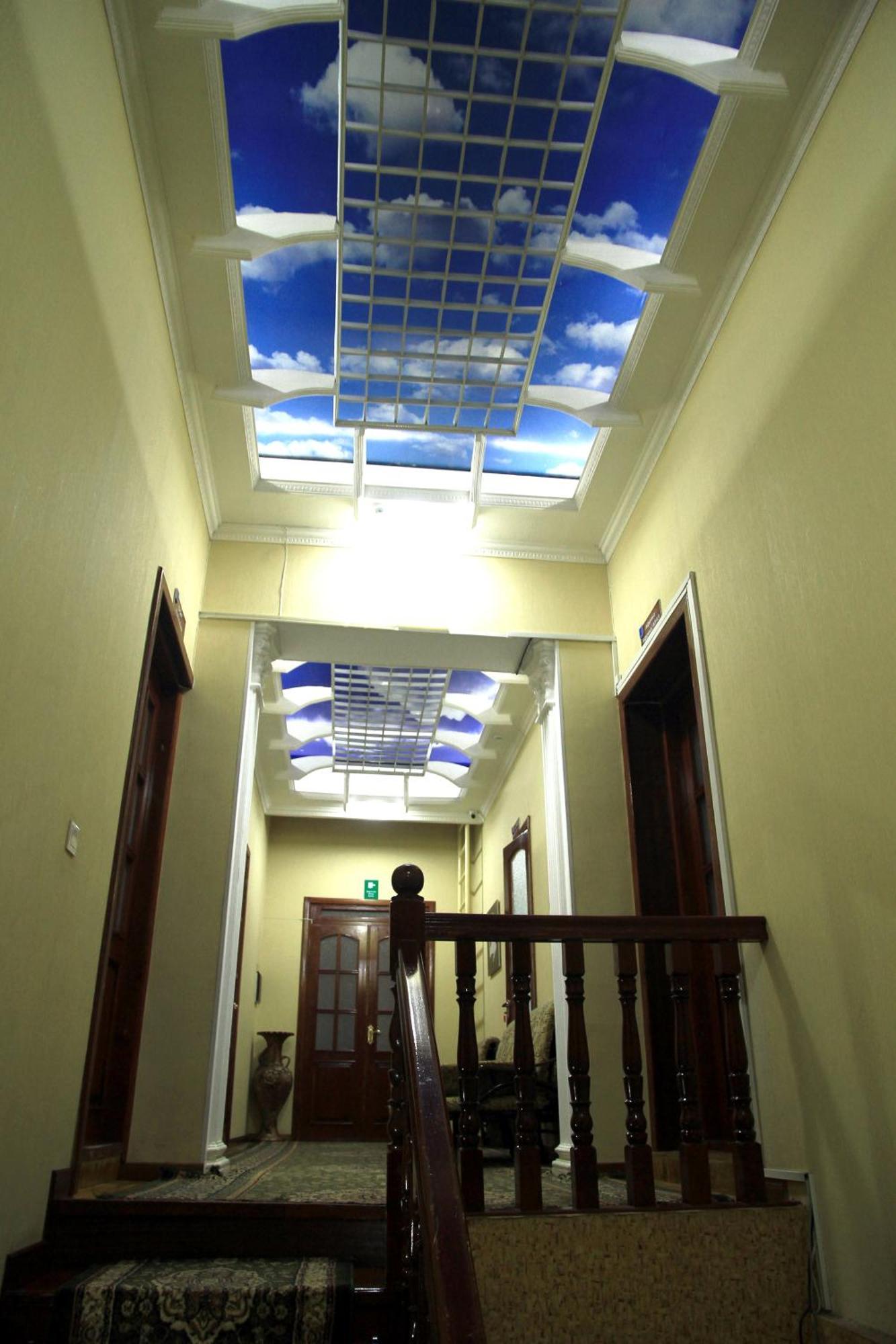 Yellow Hostel Душанбе Экстерьер фото
