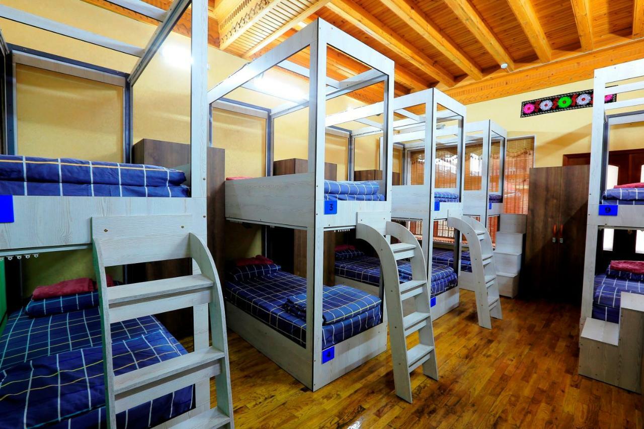 Yellow Hostel Душанбе Экстерьер фото